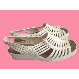 Vintage Womens Sandals 9 US 26 mexico Sandak Molded Rubber White Isabel NOS